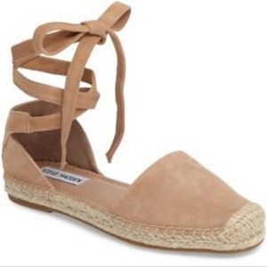 Steve Madden Rosette Ankle Wrap Sandals size 10